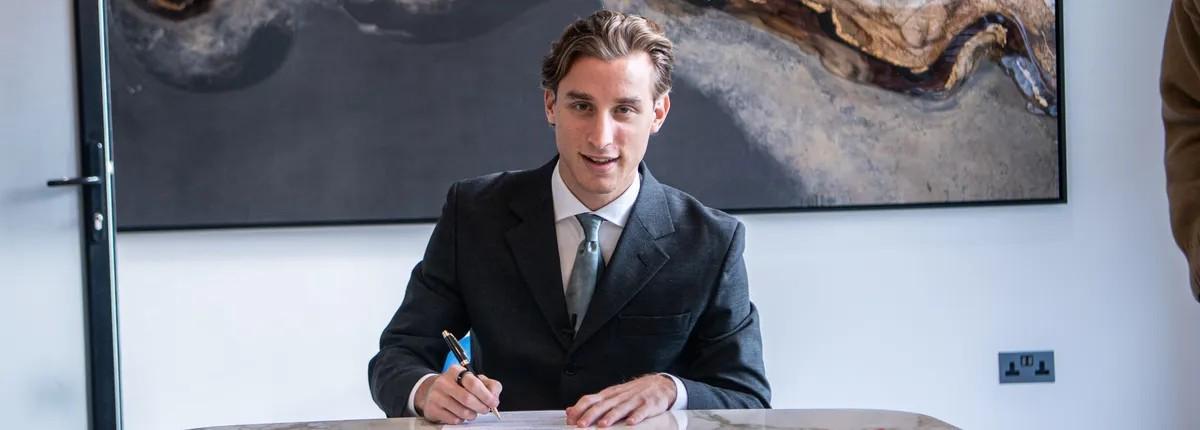 模拟器-官方：此前和罗马解约的博韦自由转会加盟沃特福德